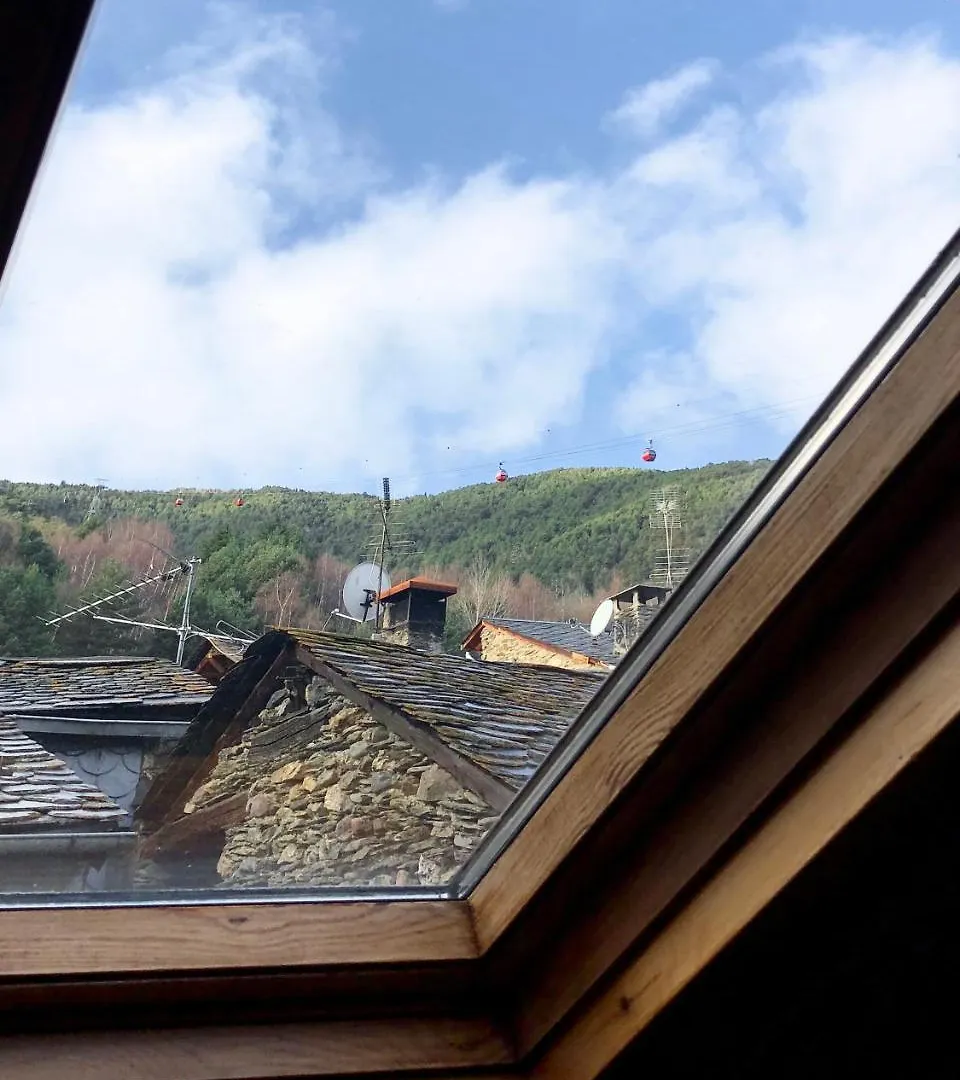 Secret Spot Hostel La Massana Guest house